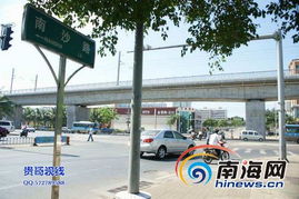 海口街頭路牌廣告亂象 南轅北轍指引讓市民游客霧里看花